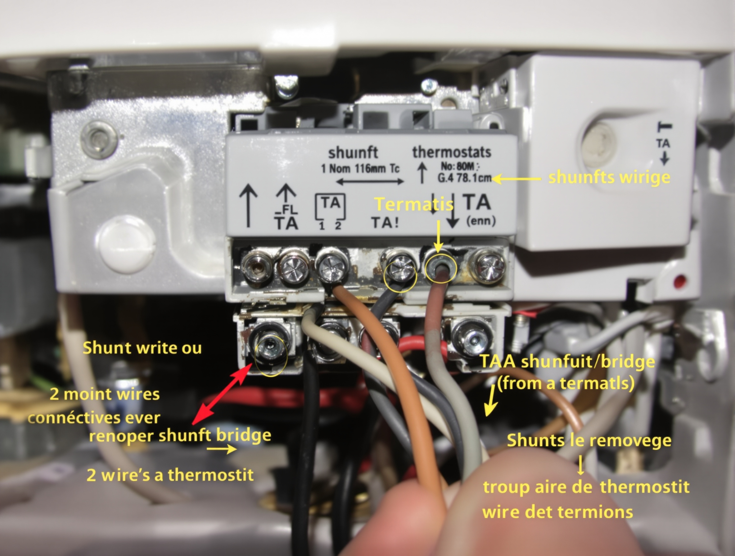 Raccordement bornes TA chaudière gaz pour thermostat d’ambiance